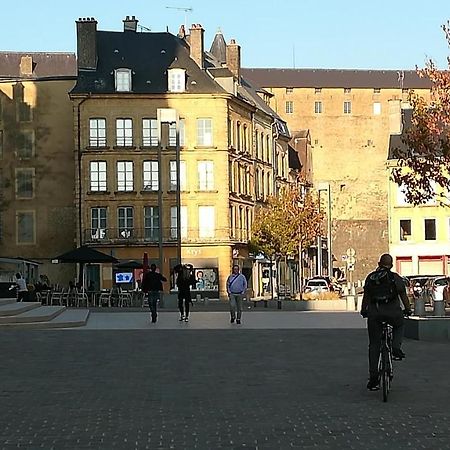 Le Logis Des Dames Appartement Sedan Buitenkant foto